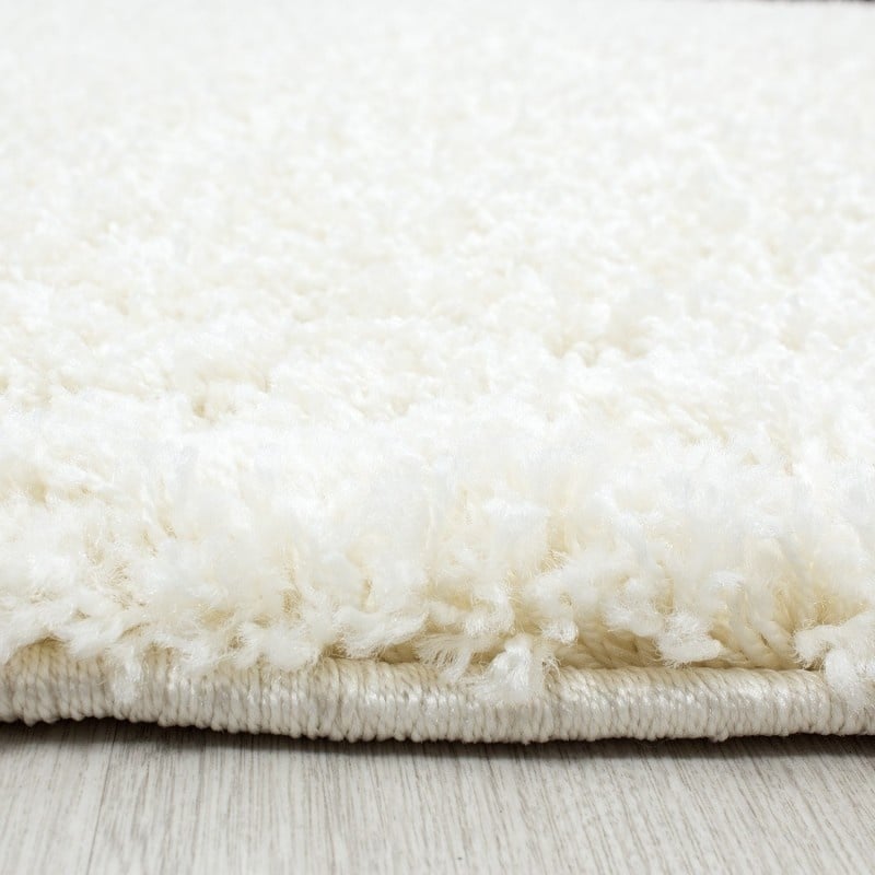 Round High-Pile Rug - Life Cream/White