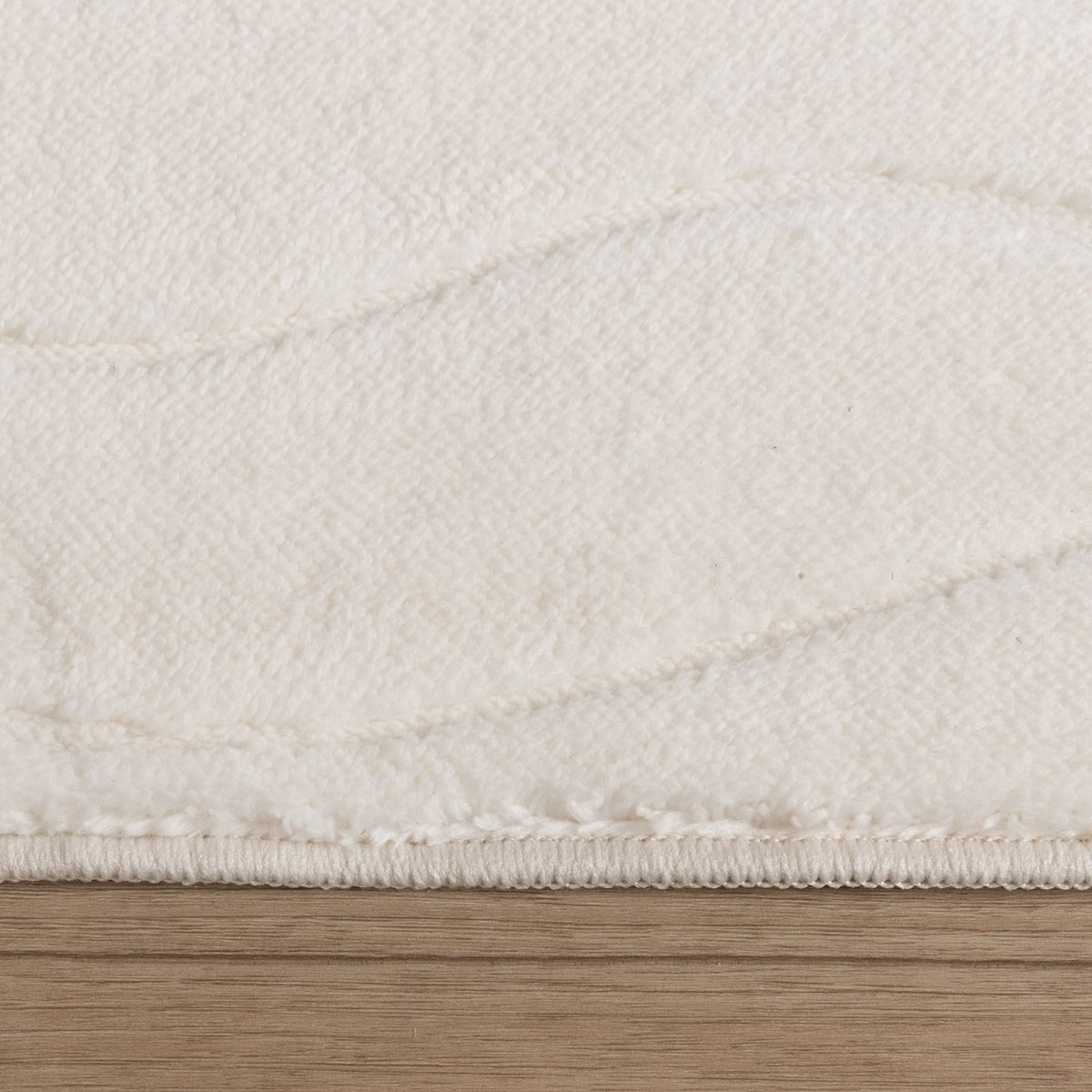 Scandinavian Rug - Charm Waves White