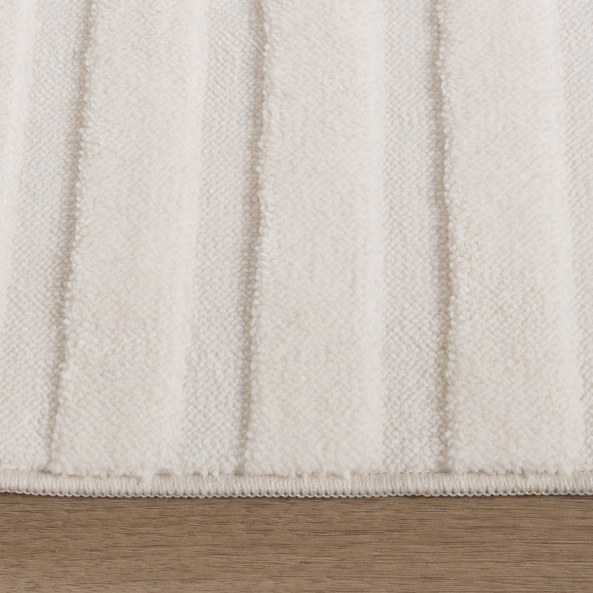 Scandinavian Rug - Charm Curves White