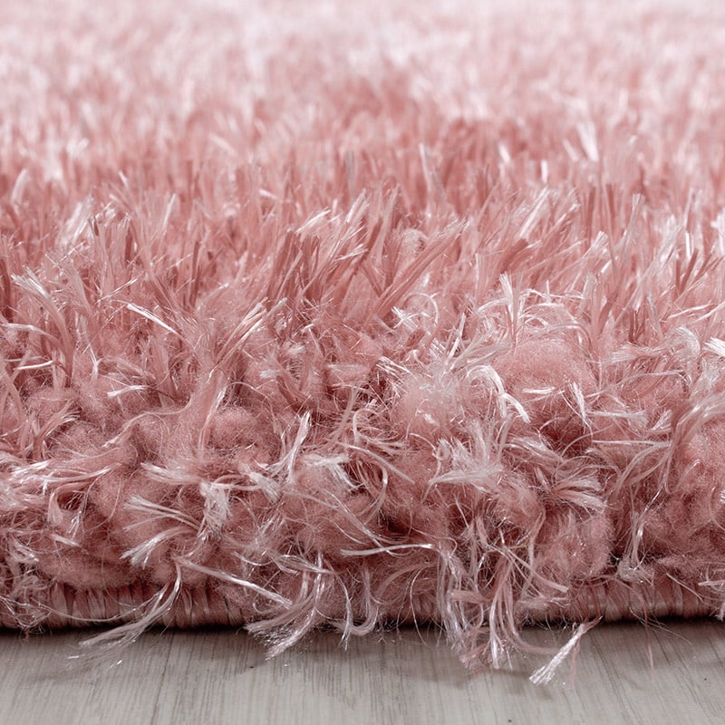High Pile Floor Rug - Blushy Pink