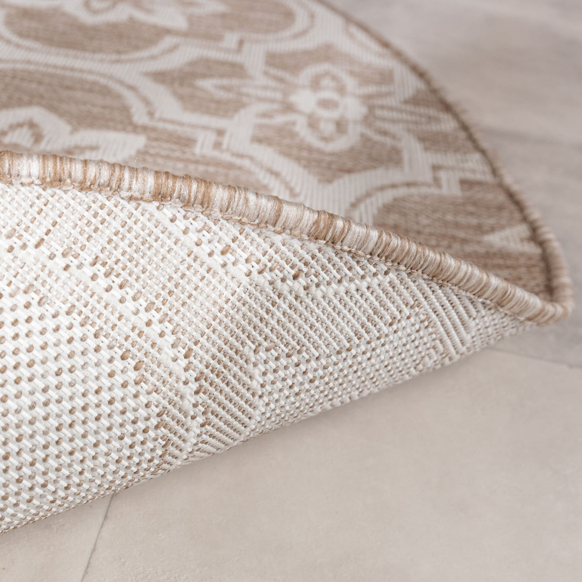 Round Outdoor Rug – Rio Flower Beige