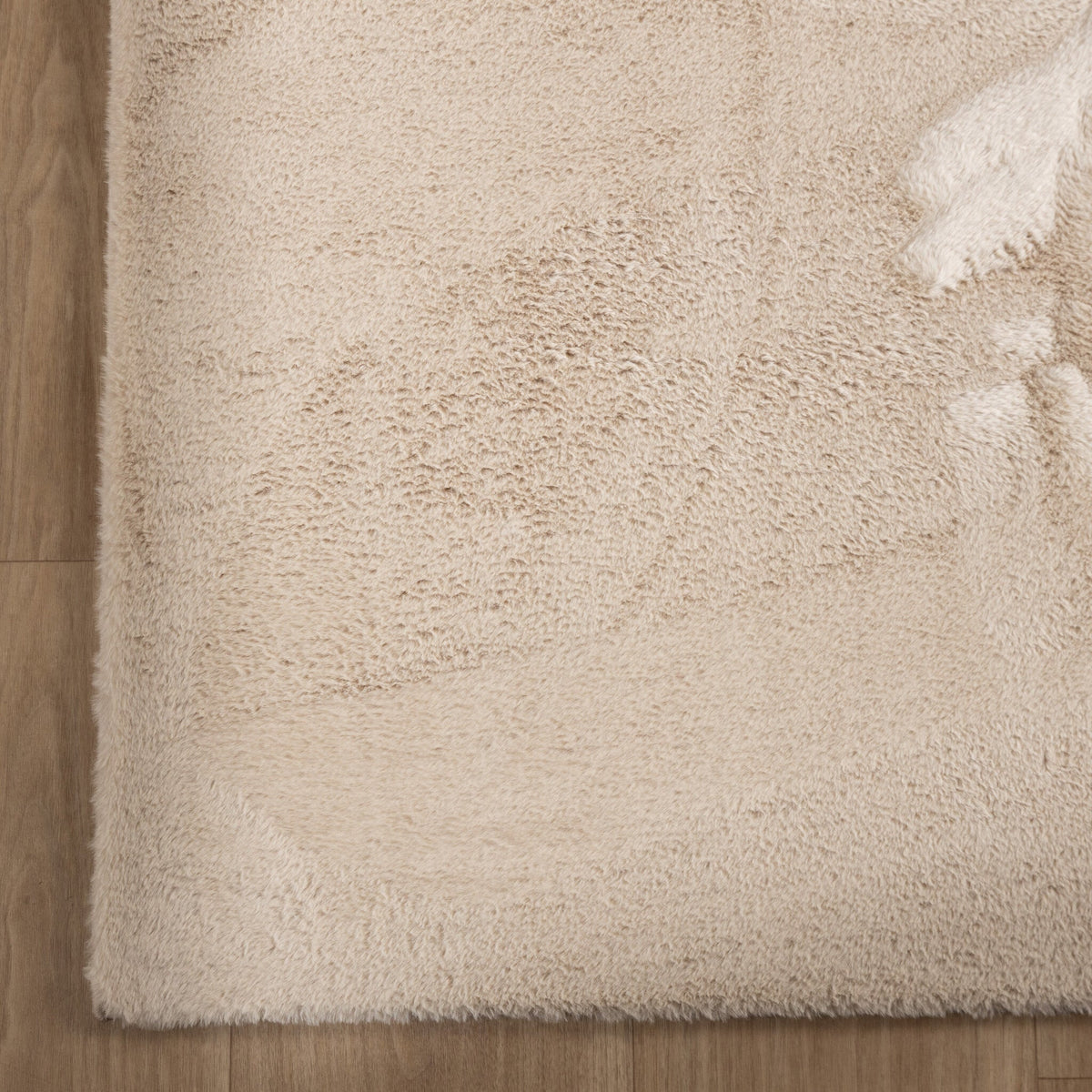 Soft Low-Pile Rug – Cozy Beige