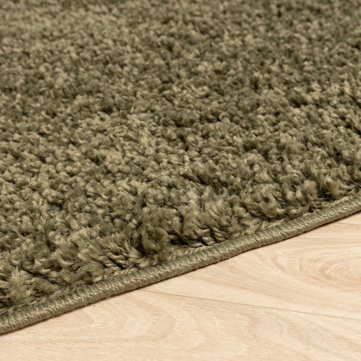 Round High-Pile Rug – Wish Green