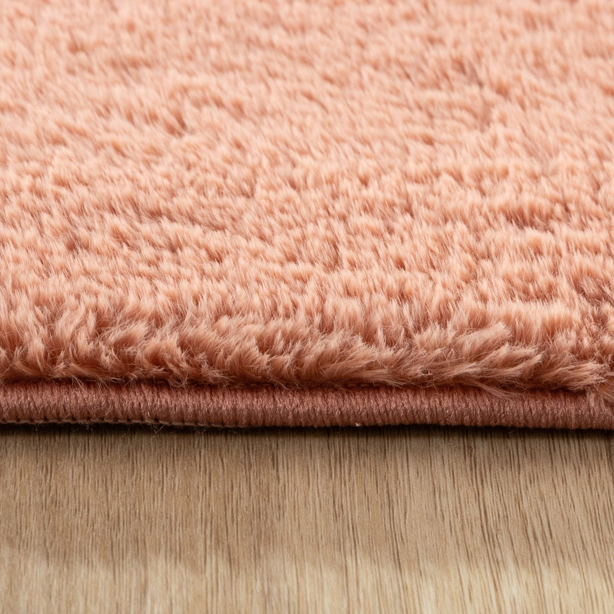 Soft Low-Pile Rug – Cozy Pink