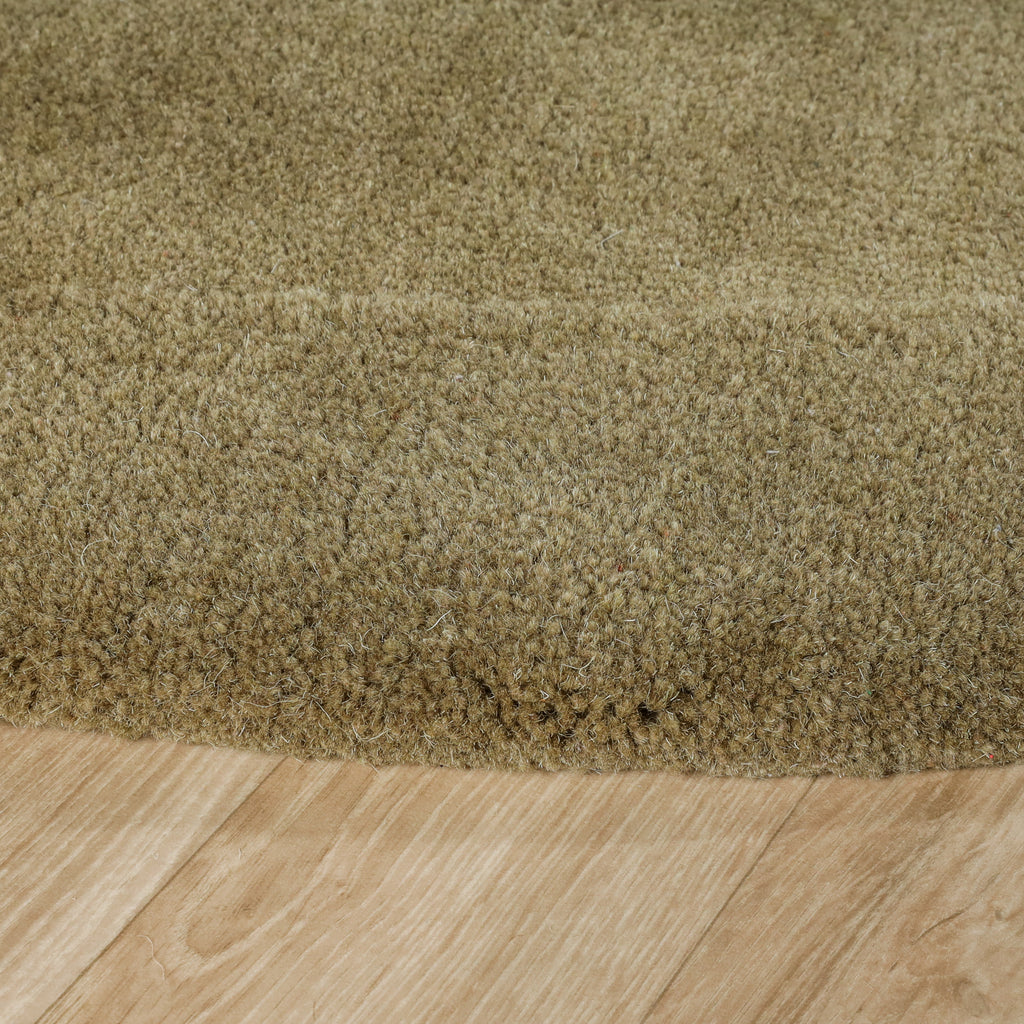 Organic rug - Isara Border Olijfgroen