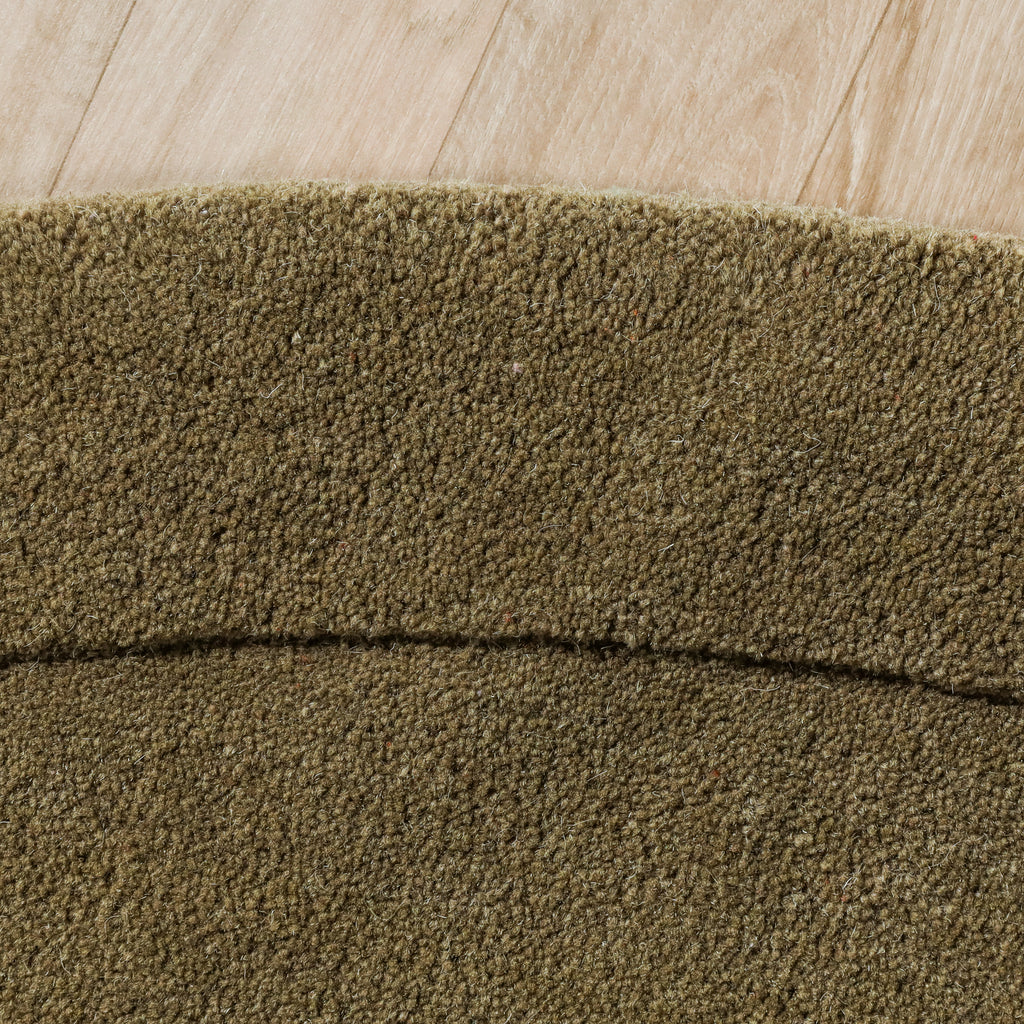 Round rug - Isara Border Olive Green
